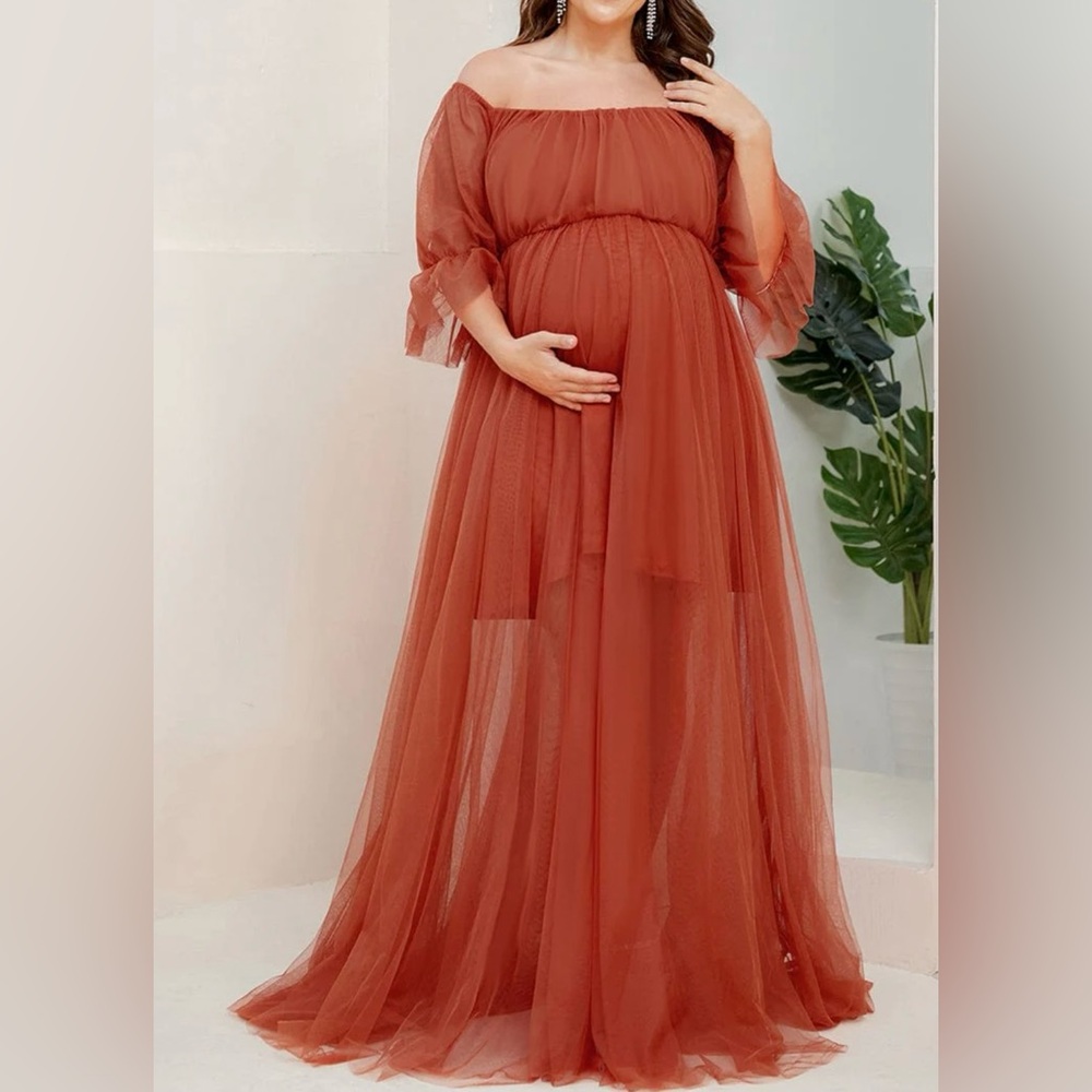 Plus Size Off-Shoulder Tulle Double Skirt Maxi Maternity Dress